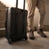 Walizka WANDRD Transit Carry-On Roller 54.6 cm Czarny Kółka Tak