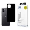 Czarne etui na telefon z wycięciem na aparat jest pokazane obok opakowania z logo "3mk" i żółtą naklejką "Military Grade". Na opakowaniu widnieje napis "Matt Case" oraz "Premium back protection".
