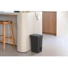 Kosz na śmieci BRABANTIA 800306 StepUp 16L Antracytowy Informacje dodatkowe Uchwyt do przenoszenia