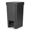 Kosz na śmieci BRABANTIA 800306 StepUp 16L Antracytowy Rodzaj wykończenia Mat
