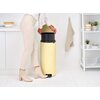 Kosz na śmieci BRABANTIA 233845 NewIcon 30 L Żółty Typ Pedałowy