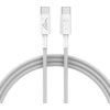 Srebrny kabel USB-C do USB-C o długości 1 metra z plecionym oplotem, z widocznymi oznaczeniami "65W" i logo producenta.