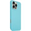 Niebieskie etui na telefon z trzema dużymi otworami na aparaty i jednym mniejszym na lampę błyskową. Etui ma gładką powierzchnię i wycięcia na przyciski boczne.