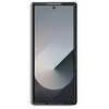 Czarne etui na telefon z eleganckim wykończeniem, przeznaczone dla modelu Samsung Galaxy Z Fold 6. Na etui widoczny jest subtelny wzór oraz logo "KARL LAGERFELD".