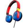 Na zdjęciu widoczne są nauszne słuchawki w kolorach czerwonym, niebieskim i żółtym, z czarnymi poduszkami i pałąkiem. Na nausznikach znajduje się logo "HyperX".