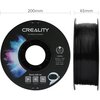 Czarna szpula filamentu z nawiniętym czarnym materiałem, widoczna z boku. Na etykiecie umieszczonej na szpuli znajduje się tekst: "CR-PETG Black 1.75mm 1.0kg Print Temp 230-250°C".