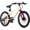 Kremowo-fioletowy rower dziecięcy z 20-calowymi kołami, posiadający napis "TATRA BIKES" na ramie oraz "BLACK MOUNTAIN" na oponach. Rower wyposażony jest w czarne siodełko, pedały oraz kierownicę z hamulcami tarczowymi.