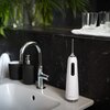 Irygator TRUELIFE AquaFloss Compact C200 Biały Zasilanie Akumulatorowe