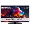 Na zdjęciu widoczny jest telewizor z kolorowym wyświetlaczem, na którym widnieje logo "HYUNDAI" oraz napisy "FHD 32"", "Smart WiFi", "HDR". Telewizor stoi na czarnej podstawie.