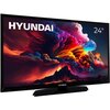 Telewizor z wyświetlaczem LED prezentuje kolorową grafikę z dynamicznymi chmurami i górami. Na ekranie widoczne są napisy "HYUNDAI" oraz "24''".