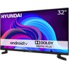 Telewizor marki Hyundai z ekranem o przekątnej 32 cale, wyświetlający kolorową grafikę z napisami "HYUNDAI", "android tv" oraz "DOLBY DIGITAL PLUS". Na ekranie widoczny jest dynamiczny, abstrakcyjny wzór w odcieniach fioletu i niebieskiego.