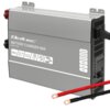 Na zdjęciu znajduje się srebrna ładowarka z logo "Qoltec" i napisem "BATTERY CHARGER 90A Model: 51919". Widoczne są także oznaczenia: "90A", "12-15 DC", "3-STAGE CHARGING", "BUILT-IN FAN" oraz typy akumulatorów: "LiFePo4", "Flooded", "Calcium", "AGM", "SL