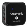 Czarny, kwadratowy moduł z napisem "Saramonic" oraz "Blink900 TXR" na przedniej stronie, z niebieską diodą LED. Na boku znajdują się przyciski z oznaczeniami: "MUTE", "+", "-" oraz "REC".