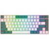 Na zdjęciu znajduje się klawiatura z podświetleniem RGB, z klawiszami oznaczonymi różnymi kolorami, w tym czerwonym, żółtym, zielonym, niebieskim i fioletowym. Widoczne są napisy na klawiszach, takie jak "Esc", "F1", "F2", "F3", "Tab", "CapsLk", "Shift", 