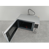 Kuchenka mikrofalowa GÖTZE & JENSEN MO401X 700W średnica 24.5 cm pojemność 20L Auto Defrost QuickStart Czarno-srebrny Zastosowane technologie Auto Defrost