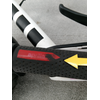 Hulajnoga elektryczna APRILIA E-SRZ 20km 300W 8.5" Biało-czarno-czerwony Wyposażenie Karta gwarancyjna