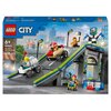 LEGO 60460 City Bez granic: tor z rampami dla wyścigówek Liczba figurek [szt] 4