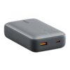 Szary powerbank z logo "AUKEY" na górnej powierzchni, posiadający wskaźnik LED oraz dwa porty: USB i USB-C. Na boku widoczny jest napis "20000 mAh".