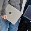 Etui na laptopa INCASE Edge Hardshell Case do Apple MacBook Air 13 cali Przezroczysty Materiał wodoodporny Nie