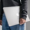 Etui na laptopa INCASE Edge Hardshell Case do Apple MacBook Pro 16 cali Przezroczysty Materiał Polikarbon