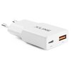 Biała ładowarka sieciowa z logo "XLINE" na górze, posiada dwa porty: USB-C oznaczony jako "30W" i USB-A oznaczony jako "18W". Wtyczka jest typu europejskiego z dwoma bolcami.