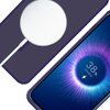 Fioletowe etui z okrągłym, białym elementem magnetycznym jest widoczne obok smartfona. Na ekranie telefonu wyświetla się grafika z napisem "38% Charging" otoczona promieniami w odcieniach niebieskiego i fioletowego.