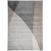 Na zdjęciu znajduje się dywan o wymiarach 120 x 170 cm w odcieniach brązu, szarości i beżu, z geometrycznym wzorem składającym się z dużych, nachodzących na siebie kształtów. Powierzchnia dywanu ma teksturę przypominającą miękki materiał.