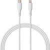 Biały kabel o długości 1,5 metra z końcówkami USB-C i Lightning, widoczny na białym tle. Produkt to "Kabel USB-C - Lightning QUALO Recycling QRC-CL-00 1.5 m Biały".