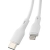 Na zdjęciu widoczny jest biały kabel z dwoma różnymi końcówkami: USB-C i Lightning. Kabel ma gładką powierzchnię i jest przeznaczony do ładowania lub przesyłania danych.