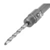 Metalowy adapter do otwornic z widocznym wiertłem spiralnym i gwintem, na którym znajduje się śruba z oznaczeniem "6.8". Produkt jest wykonany z metalu o srebrnym wykończeniu.
