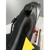 Hulajnoga elektryczna APRILIA E-SRZ 20km 300W 8.5" Biało-czarno-czerwony Wyposażenie Ładowarka