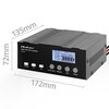 Czarna inteligentna ładowarka Qoltec z wyświetlaczem LCD pokazującym parametry ładowania, posiada pięć przycisków oznaczonych jako "CHARGING", "24V", "12V", "12.6V LITHIUM", "ORDINARY", "AGM" i "REPAIR". Na obudowie widoczne są wymiary: 172mm, 135mm, 72mm