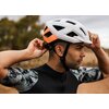 Kask rowerowy LAZER Cerro KinetiCore Biało-pomarańczowy MTB (rozmiar M) Materiał skorupy ABS