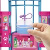 Lalka Barbie Opiekunki zwierząt HRG81 Załączone wyposażenie Butelka