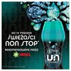 Na zdjęciu znajduje się opakowanie produktu "Lenor Unstoppables" z turkusową nakrętką, otoczone graficznymi elementami przypominającymi bąbelki. Widoczny jest tekst: "Do 12 tygodni świeżości non stop* rekomendowane przez Ariel", a na dole małym drukiem: "