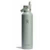 Zielona butelka termiczna o pojemności 621 ml z logo w kształcie stylizowanej dłoni na środku. Na dole widnieje napis "Hydro Flask".