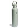 Zielona butelka termiczna o pojemności 621 ml z logo w kształcie stylizowanej dłoni na korpusie. Na dole butelki znajduje się napis "Hydro Flask".