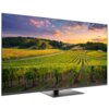 Telewizor wyświetla obraz przedstawiający malownicze winnice o zachodzie słońca, z widocznymi rzędami winorośli i pagórkowatym krajobrazem w tle. Na dolnej ramce telewizora znajduje się logo "THOMSON".