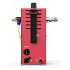 Czerwony generator dymu z czarnym uchwytem i pokrętłem, posiada włącznik oznaczony jako "Power" oraz kilka złączy i przewodów. Na obudowie widoczne są otwory wentylacyjne oraz logo "MAX".