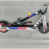 Hulajnoga elektryczna APRILIA E-SRZ 20km 300W 8.5" Biało-czarno-czerwony Wyposażenie Instrukcja obsługi w języku polskim