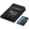 Na zdjęciu znajduje się czarny adapter microSD z białym napisem "Kingston Technology Lock microSD Adapter" oraz niebiesko-czarna karta pamięci z napisem "Kingston Canvas Go! Plus 256GB".