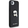 Czarne etui na telefon z wytłoczonym wzorem monogramu, ozdobione przypinką w kształcie głowy z okularami przeciwsłonecznymi. Na dole etui widnieje biały napis "KARL LAGERFELD".