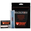 Czarny opakowanie z napisem "Minus Pad Advance ULTRA HIGH PERFORMANCE THERMAL PAD" oraz logo "thermal grizzly" w kolorze pomarańczowym. Obok znajduje się niebieski termopad w przezroczystym opakowaniu oraz karta z napisem "CERTIFICATE OF ORIGIN" i kodem Q