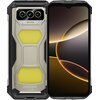 Przedstawiony jest smartfon z widocznym ekranem i tylną obudową. Na obudowie znajduje się logo "DOOGEE" oraz trzy obiektywy aparatu.