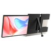 Monitor UPERFECT Z14-S M140G13 14" o rozdzielczości 2240x1400px z matrycą IPS i czasem reakcji 25 ms, zamontowany na czarnym uchwycie, wyświetla kolorową grafikę z dominującymi odcieniami różu i niebieskiego. Po lewej stronie monitora widoczne są przycisk