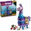 Zestaw LEGO 77071 Fortnite Lama Zaopatrzeniowa przedstawia kolorową figurkę lamy z klocków, obok której znajdują się małe akcesoria. W tle widoczne jest pudełko z grafiką przedstawiającą lamę na tle krajobrazu z gry Fortnite, z napisem "LEGO Fortnite" oraz oznaczeniem wiekowym "12+" i numerem zestawu "77071".