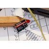 Na zdjęciu znajduje się karta pamięci z napisem "SanDisk microSD EXPRESS 512GB" umieszczona na tle planów architektonicznych. Obok karty leży drewniany ołówek z czerwoną końcówką.