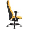 Żółto-czarny fotel biurowy z regulowanym podłokietnikiem i zagłówkiem, widoczny z boku. Fotel posiada solidną podstawę na kółkach oraz ergonomicznie wyprofilowane oparcie.