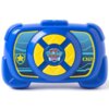 Niebieski pilot zdalnego sterowania z żółtymi przyciskami i centralnym logo "PAW Patrol". Po bokach widoczne są wzory w odcieniach niebieskiego oraz liczba "02".