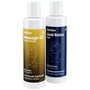 Dwa cylindryczne opakowania z białymi zakrętkami, jedno złote z napisem "Satisfyer Massage Oil Vanilla Passion" oraz drugie granatowe z napisem "Satisfyer Anal Relax Fluid". Na obu opakowaniach znajduje się zarys twarzy oraz dodatkowe opisy w języku angie